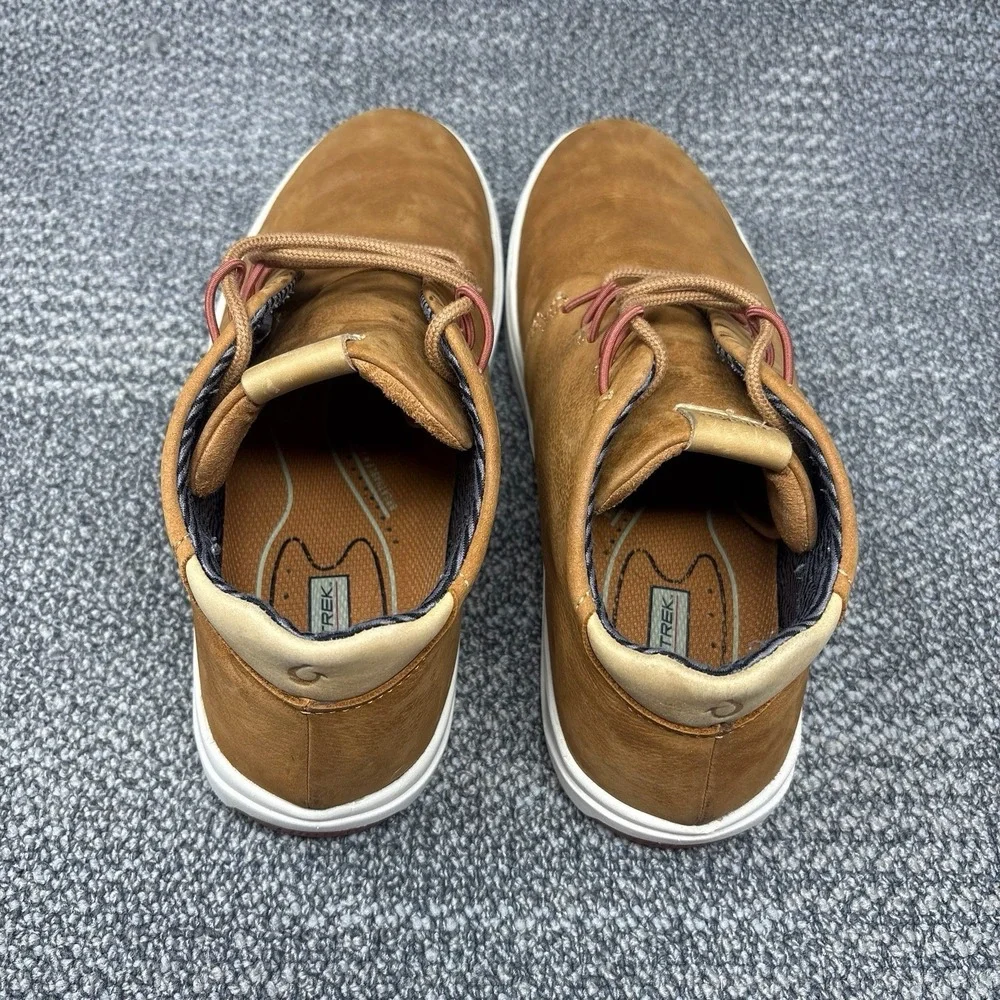 OluKai Men's Size 10 Nana Hele Natural Tan Suede Leather Chukka Boots 10449-8787